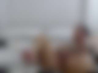Iamjuliabond's Live Sex Cam Show
