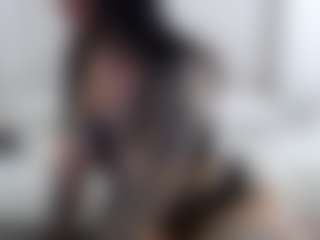 Iamjuliabond's Live Sex Cam Show