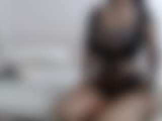 Iamjuliabond's Live Sex Cam Show