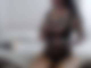 Iamjuliabond's Live Sex Cam Show