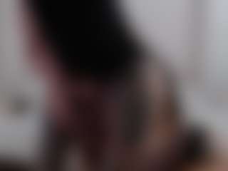 Iamjuliabond's Live Sex Cam Show