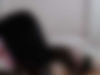 Iamjuliabond's Live Sex Cam Show