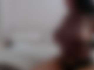 Iamjuliabond's Live Sex Cam Show