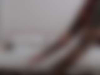 Iamjuliabond's Live Sex Cam Show