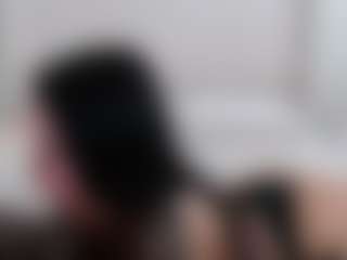 Iamjuliabond's Live Sex Cam Show