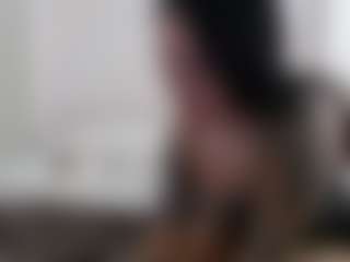Iamjuliabond's Live Sex Cam Show