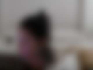 Iamjuliabond's Live Sex Cam Show