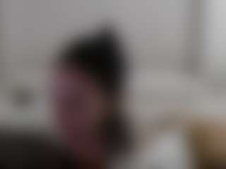 Iamjuliabond's Live Sex Cam Show