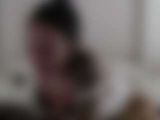 Iamjuliabond's Live Sex Cam Show