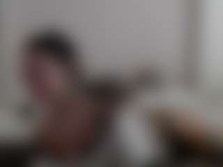 Iamjuliabond's Live Sex Cam Show