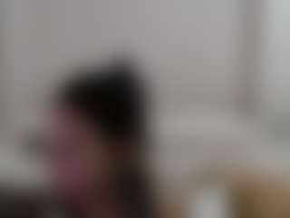 Iamjuliabond's Live Sex Cam Show