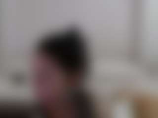 Iamjuliabond's Live Sex Cam Show