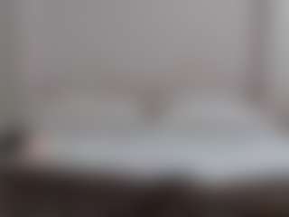 Iamjuliabond's Live Sex Cam Show