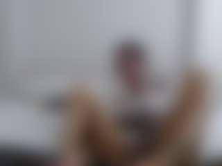 Iamjuliabond's Live Sex Cam Show