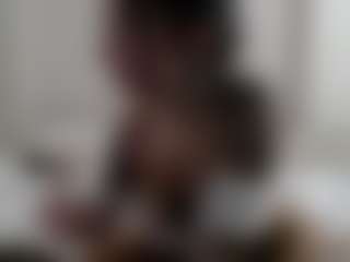 Live cam show with Iamjuliabond - Tease Brown Hair on Taboo Cams XXX