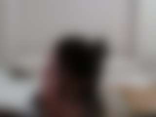 Iamjuliabond's Live Sex Cam Show