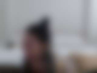 Live cam show with Iamjuliabond - Pornstar Small Tits on Cam Slut