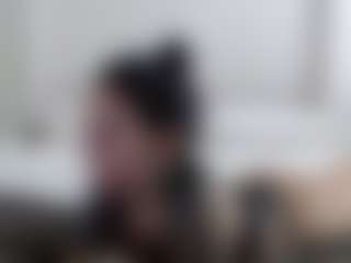 Iamjuliabond's Live Sex Cam Show