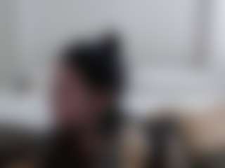 Iamjuliabond's Live Sex Cam Show