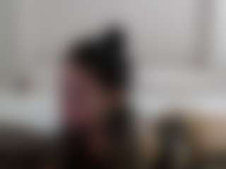 Iamjuliabond's Live Sex Cam Show