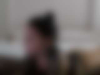 Iamjuliabond's Live Sex Cam Show