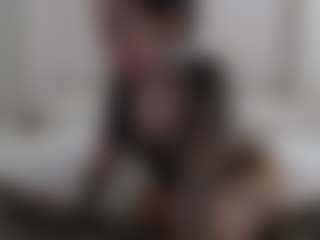 Iamjuliabond's Live Sex Cam Show