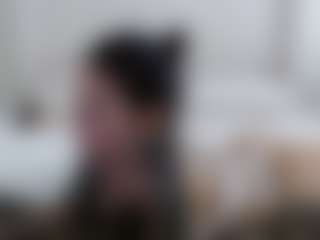 Iamjuliabond's Live Sex Cam Show