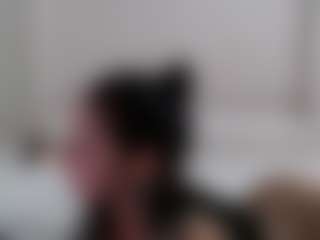 Iamjuliabond's Live Sex Cam Show