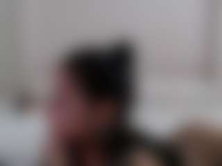 Iamjuliabond's Live Sex Cam Show