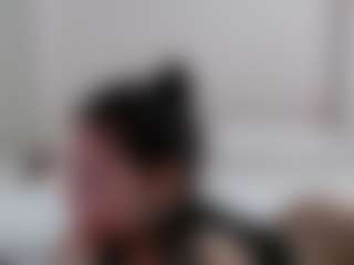 Iamjuliabond's Live Sex Cam Show
