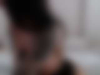 Iamjuliabond's Live Sex Cam Show