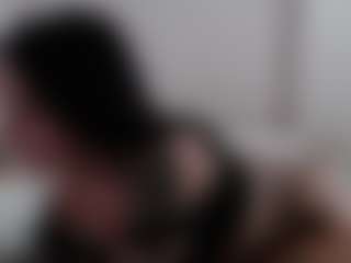 Iamjuliabond's Live Sex Cam Show
