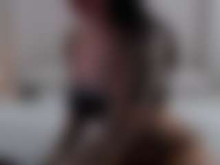 Iamjuliabond's Live Sex Cam Show
