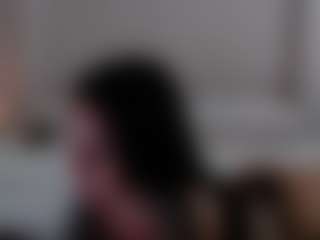 Iamjuliabond's Live Sex Cam Show