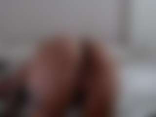 Iamjuliabond's Live Sex Cam Show