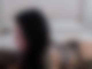 Iamjuliabond's Live Sex Cam Show