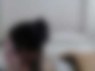 Iamjuliabond's Live Sex Cam Show