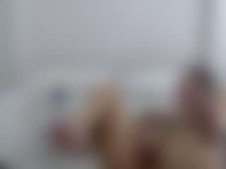 Iamjuliabond's Live Sex Cam Show