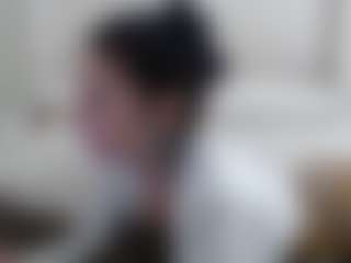 Iamjuliabond's Live Sex Cam Show