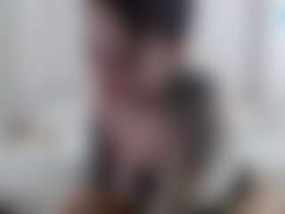 Iamjuliabond's Live Sex Cam Show