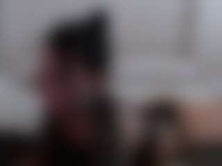 Iamjuliabond's Live Sex Cam Show