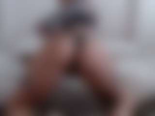 Iamjuliabond's Live Sex Cam Show