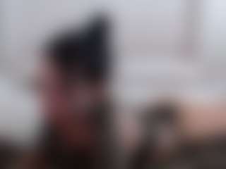 Iamjuliabond's Live Sex Cam Show