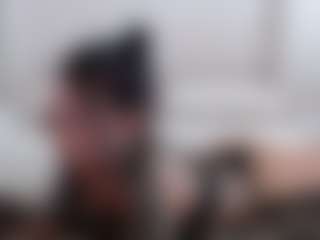 Iamjuliabond's Live Sex Cam Show