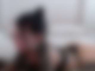 Iamjuliabond's Live Sex Cam Show