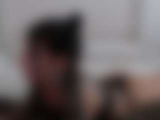 Iamjuliabond's Live Sex Cam Show