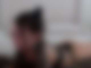 Iamjuliabond's Live Sex Cam Show