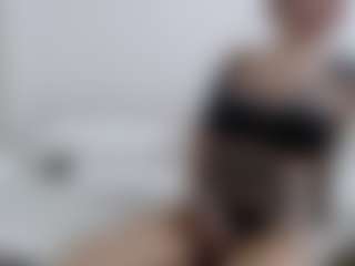 Iamjuliabond