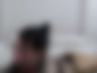 Iamjuliabond's Live Sex Cam Show