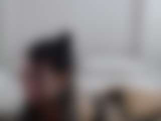 Iamjuliabond's Live Sex Cam Show